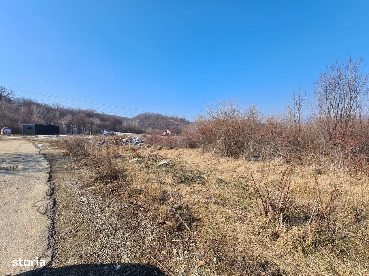 Teren de vanzare - Imagine principală: 4/7