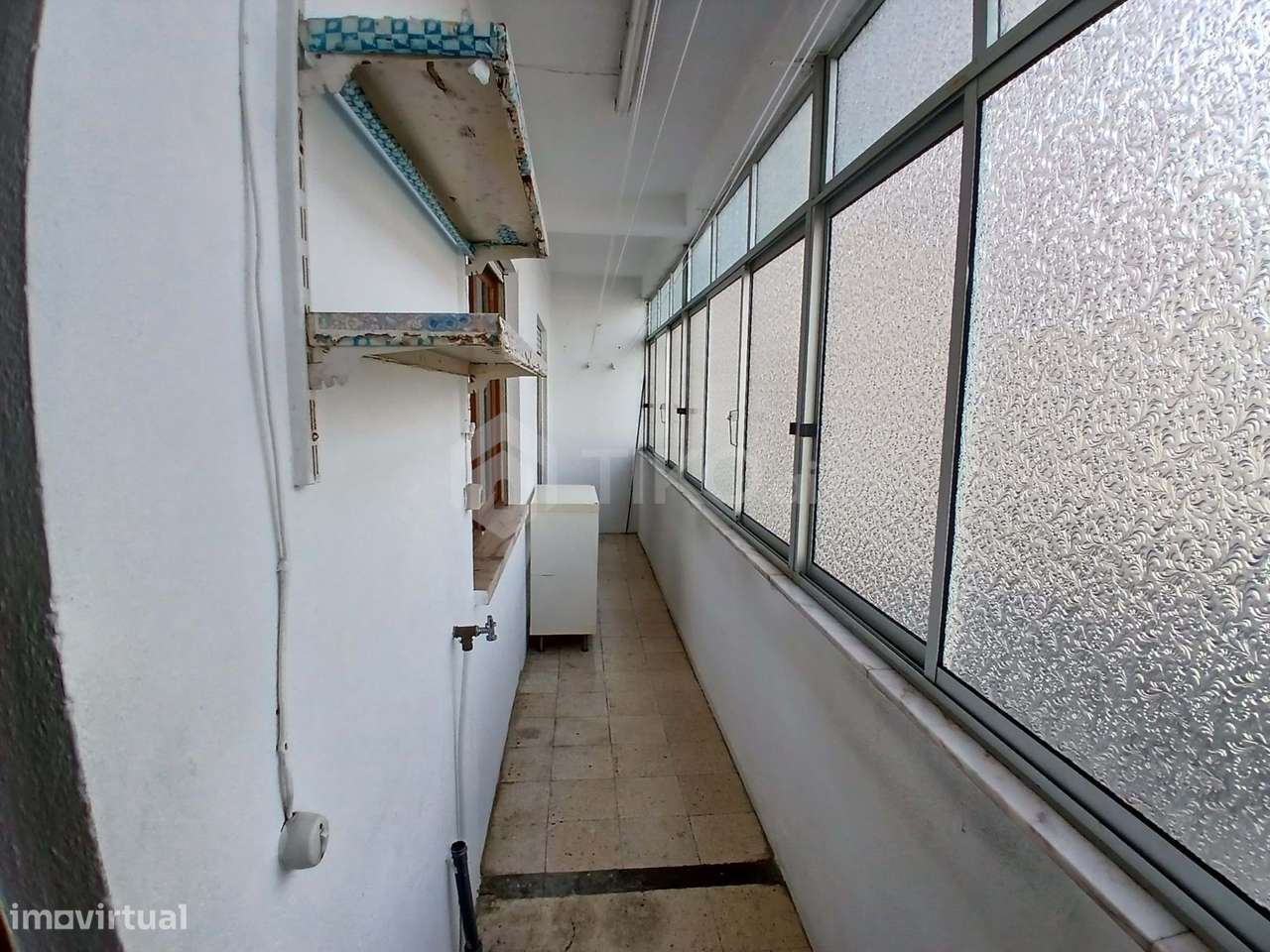 T3 no Coração do Montalvão – Excelente oportunidade para Remodelar ou-10