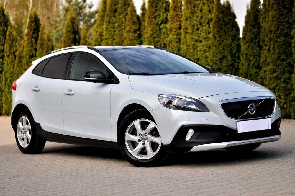 Volvo V40 D2 Summum 2013