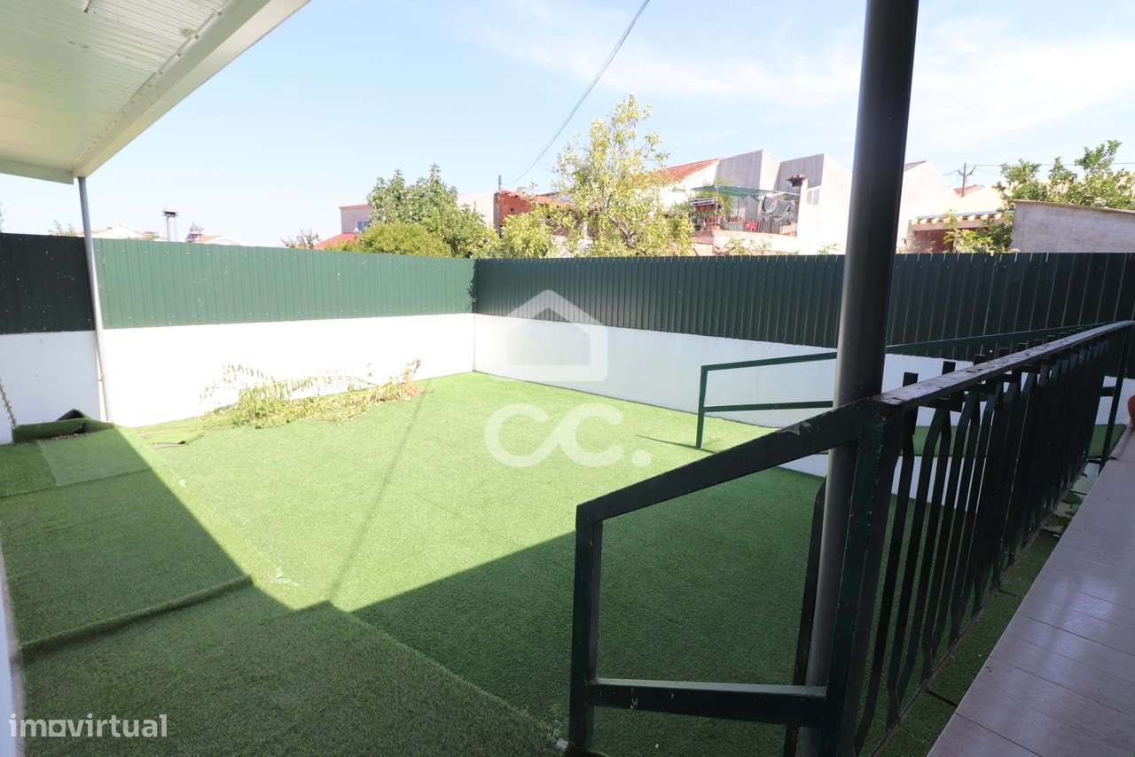 Moradia com 9 quartos em São Martinho do Bispo - Grande imagem: 4/19