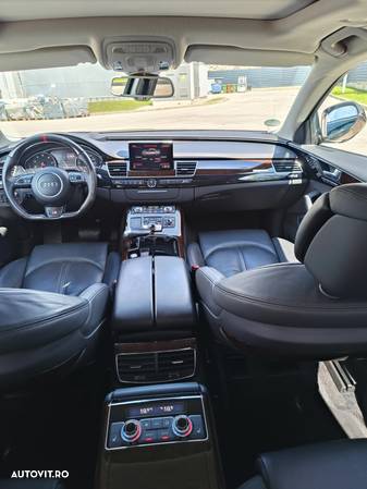 Audi S8 4.0 TFSI quattro Tiptronic - 13