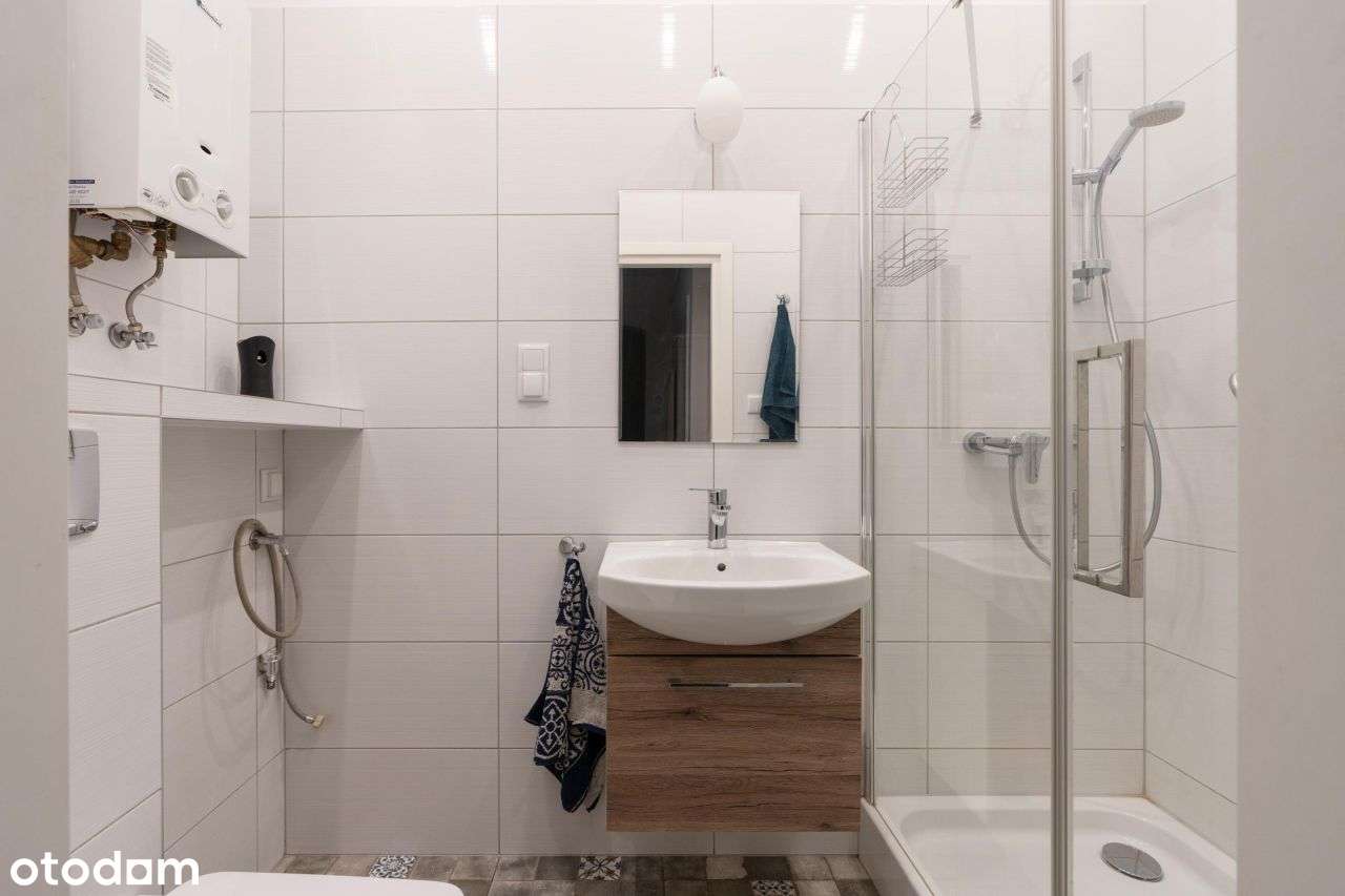 Klimatyczne mieszkanie z duszą. Balkon i piwnica-12