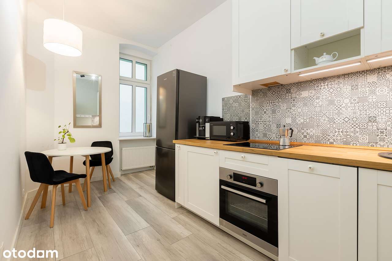 Świetna lokalizacja | odrestaurowana kaminica | również na biuro-7