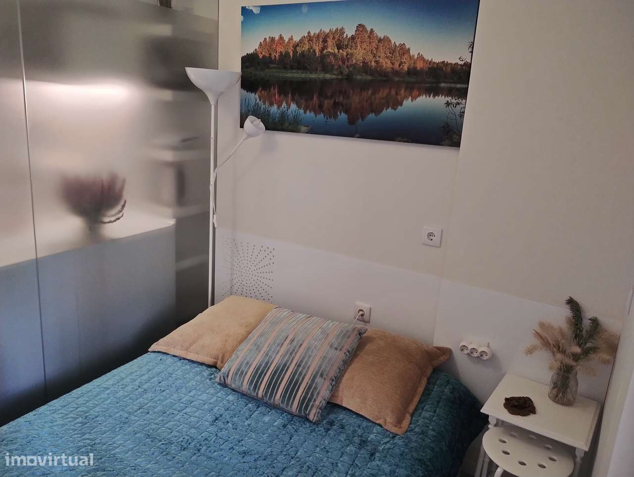 T1 com varanda, elevador e boa localização - Grande imagem: 4/5