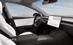 Tesla Model 3 Long Range AWD - 3