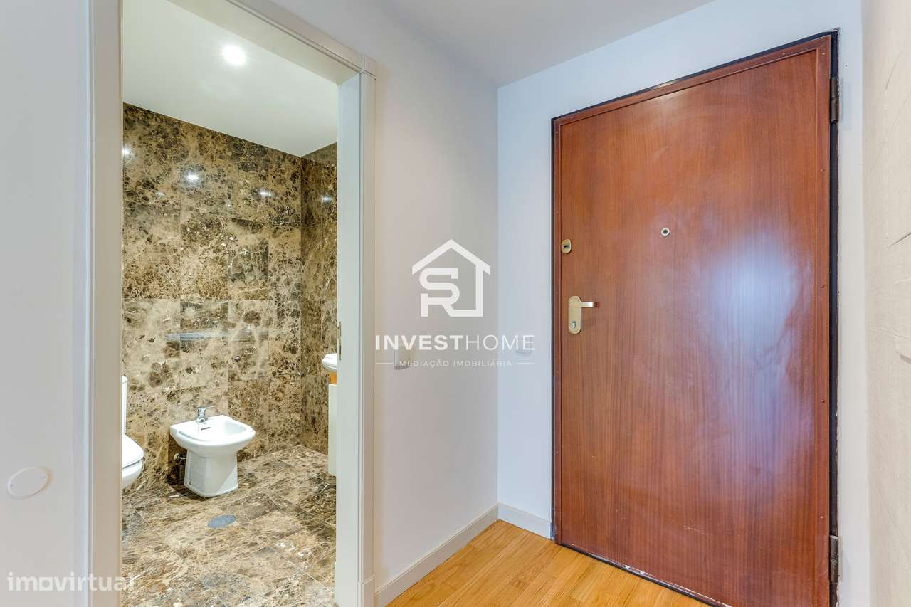 Apartamento T2 | Renovado | Centro da Maia | Lug Garagem - Grande imagem: 3/35