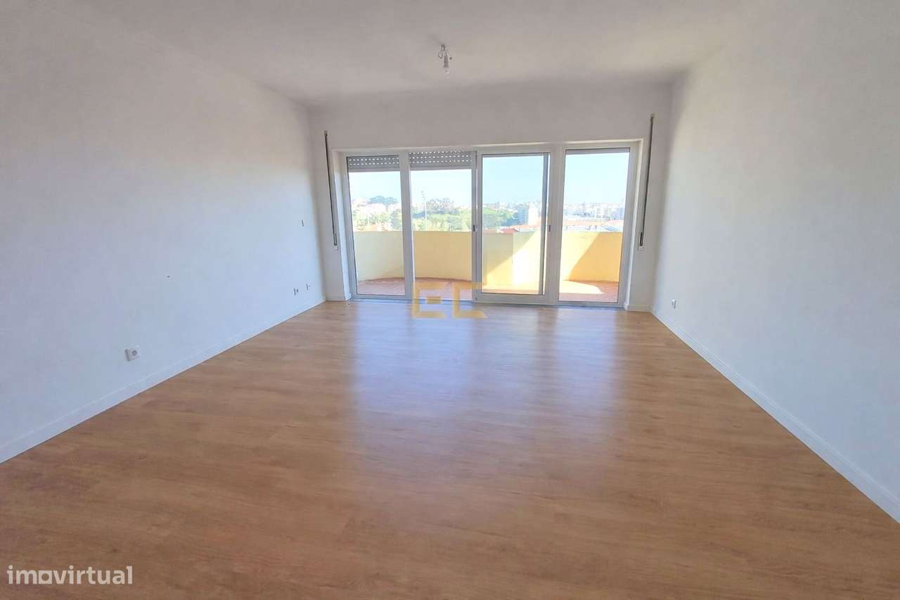 Apartamento T2 de Prestígio com Vista Mar!-13