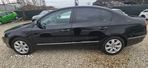 Volkswagen Passat 1.8 TSI Trendline DSG - 14