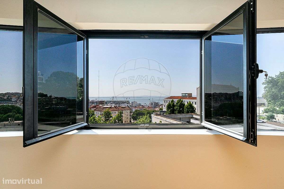 Apartamento T3 para arrendamento - Grande imagem: 2/29