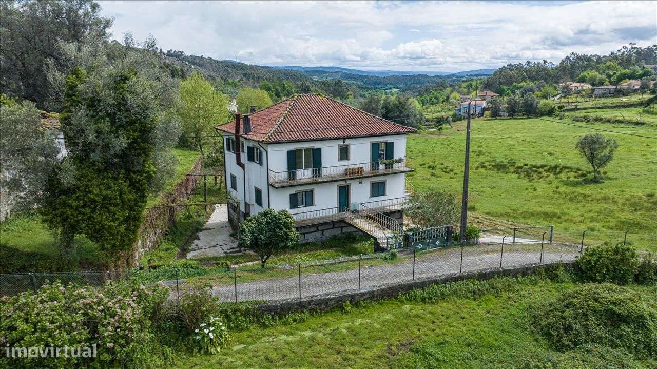 Quinta na Póvoa de Lanhoso - Grande imagem: 1/26
