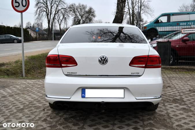 Volkswagen Passat 2.0 TDI Highline DSG - 6