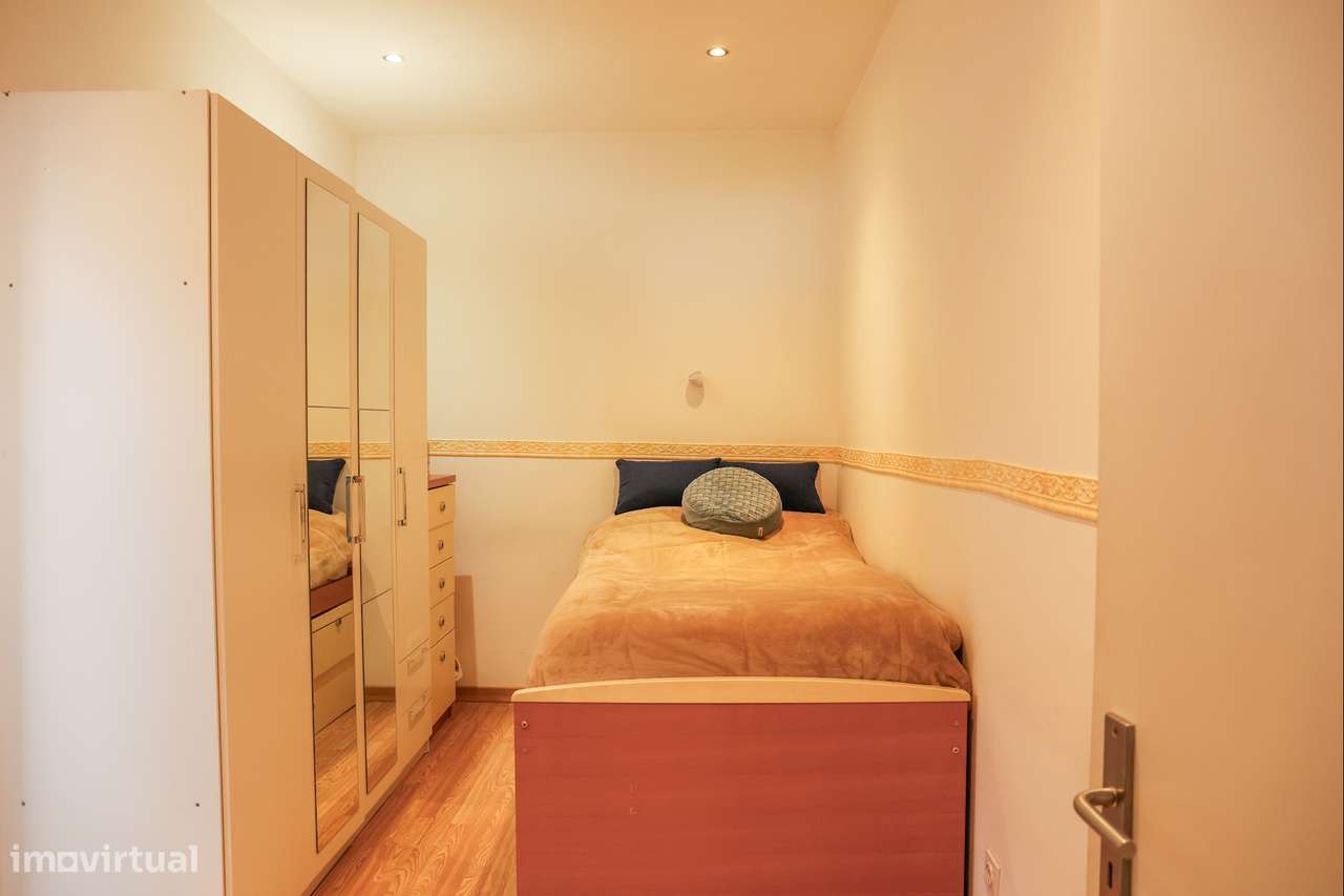Moradia T3 Renovada em Canidelo-7