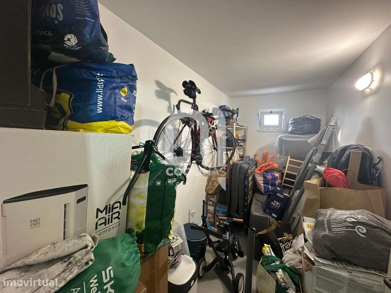 T2 Recente com logradouro e arrecadação ideal para escritório-35