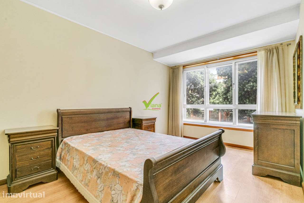 T. 4 com garagem individual - Centro Póvoa de Varzim-30