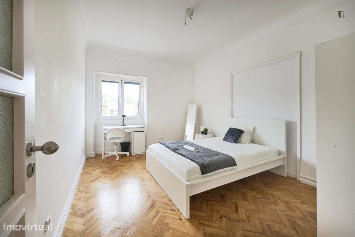 Quarto - localizado em Entrecampos Lisbon - Grande imagem: 4/10