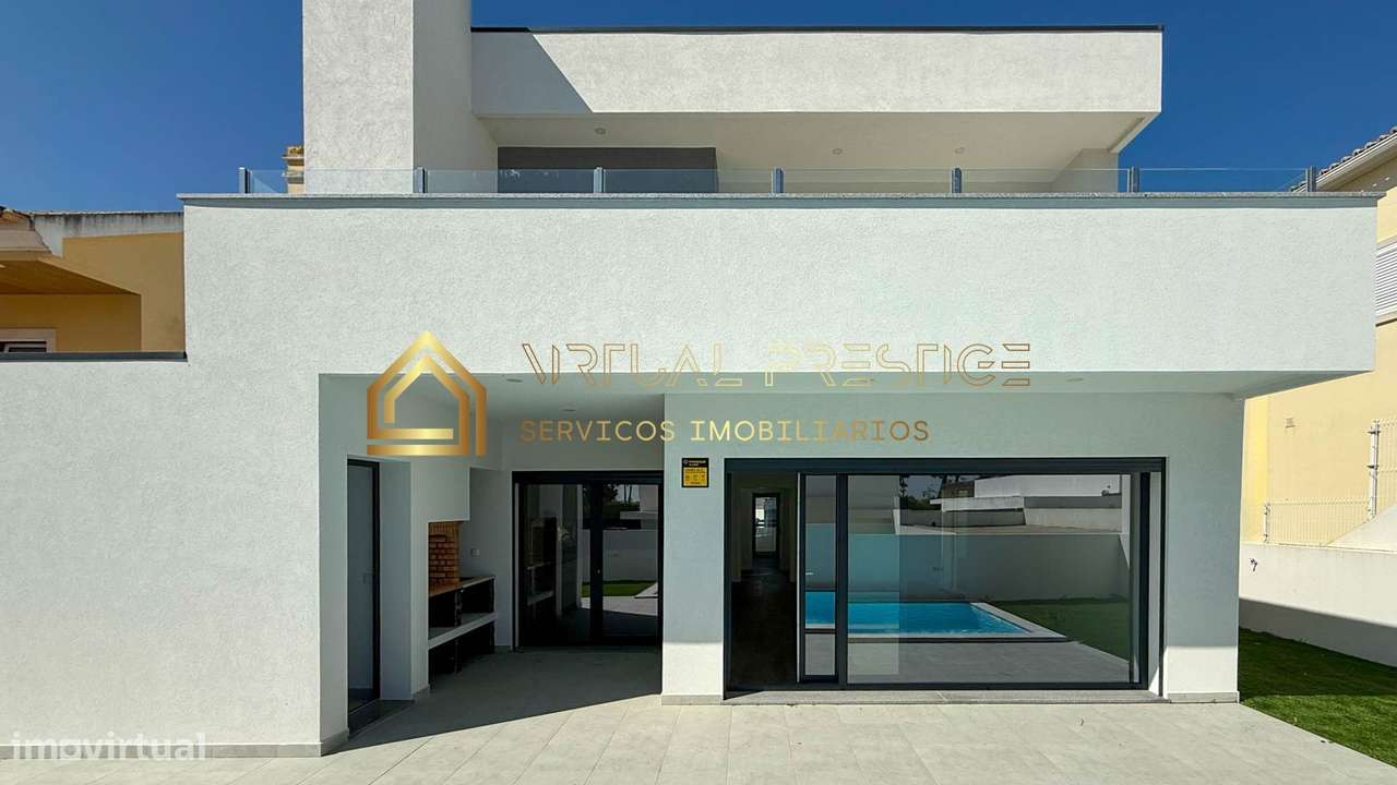 Moradia T4 Nova - 2 Suites - Piscina - Garagem - Valadares-35