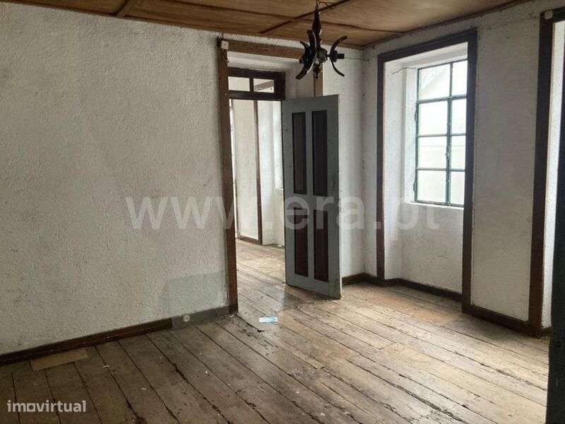 Moradia / Seia, Seia, São Romão e Lapa dos Dinheiros - Grande imagem: 4/8