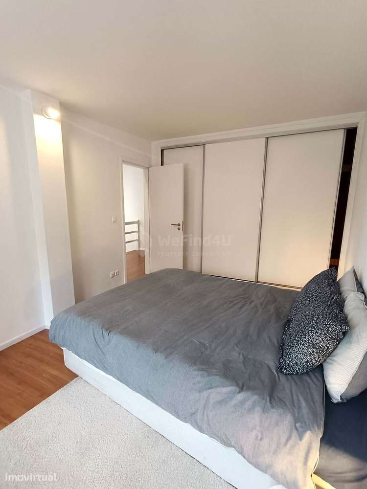 Moradia T3 totalmente renovada e equipada em Gáfete-27