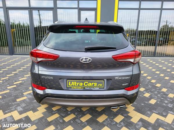 Hyundai Tucson 2.0 CRDi 4WD Automatik Style - 4