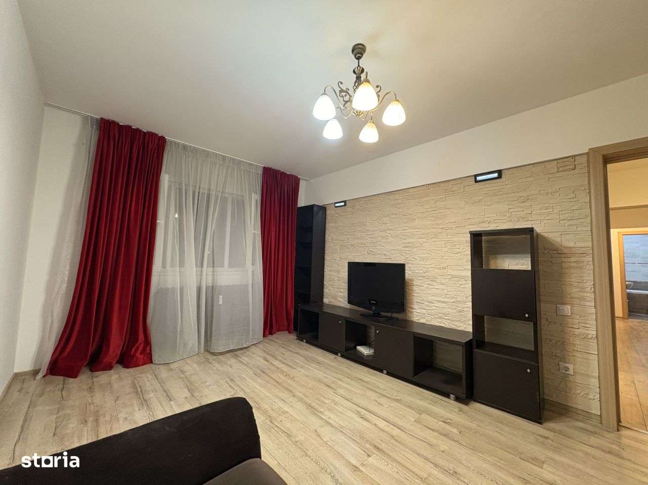 Apartament 3 camere renovat in Drumul Taberei, Piata Valea Ialomitei