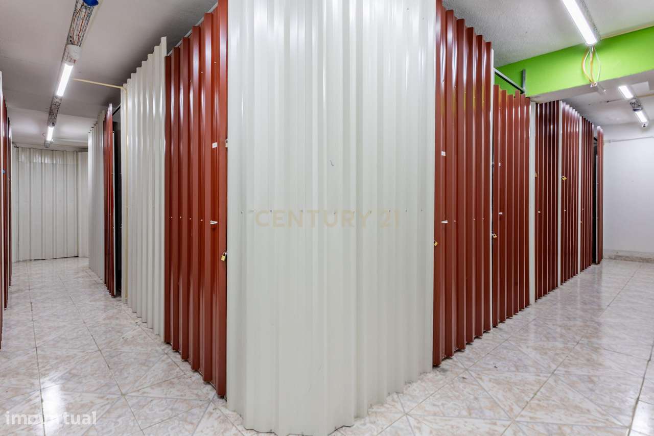 Garagem com Negócio em Funcionamento e Elevado Potencial de Rentabilid-8