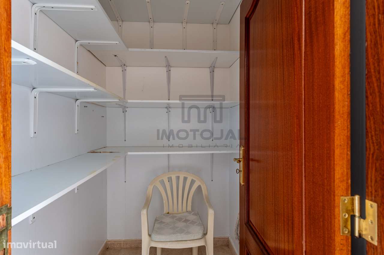 T3 com varanda, 145m², pronto a habitar em Samora Correia-17