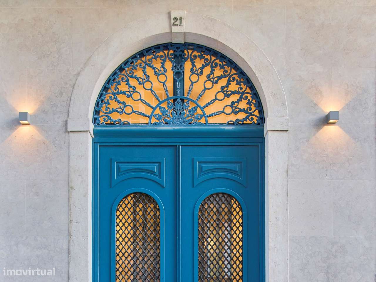 Loft T2 Duplex com varanda na Av. da Liberdade - Grande imagem: 3/54