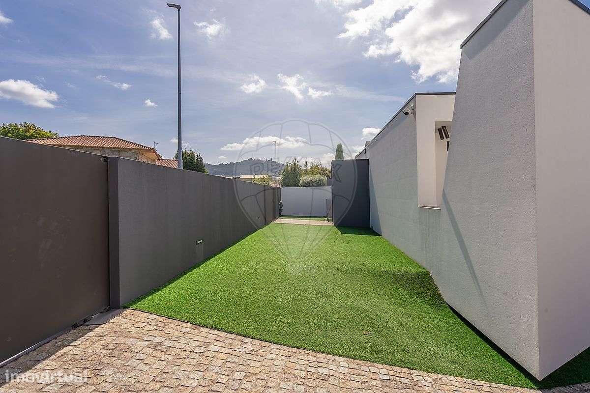 Moradia T3 para venda - Grande imagem: 3/50