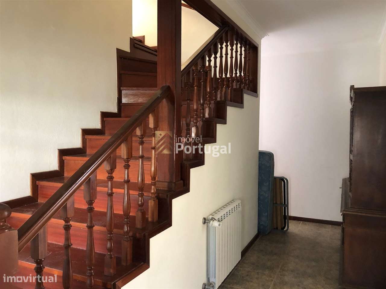 Moradia Individual com Pisos independentes e Piscina no Jardim - Grande imagem: 5/45