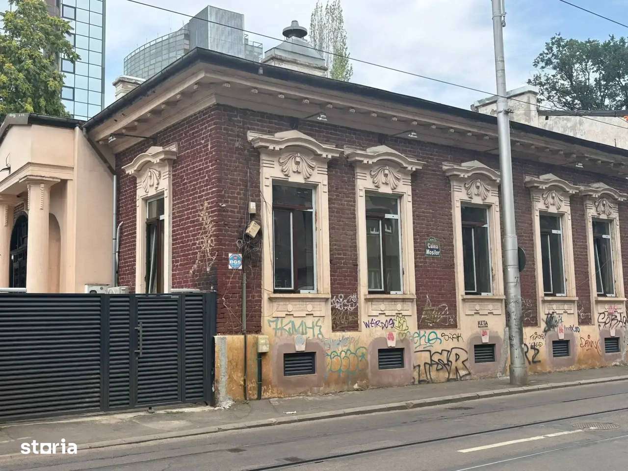 Oportunitate | Casa Interbelica | Zona Armeneasca | Pretabila Business - Imagine principală: 1/20