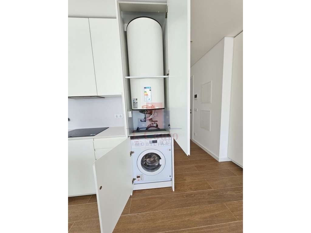 Apartamento T2 Novo com Vista para a Baía de São Martinho do Porto-9