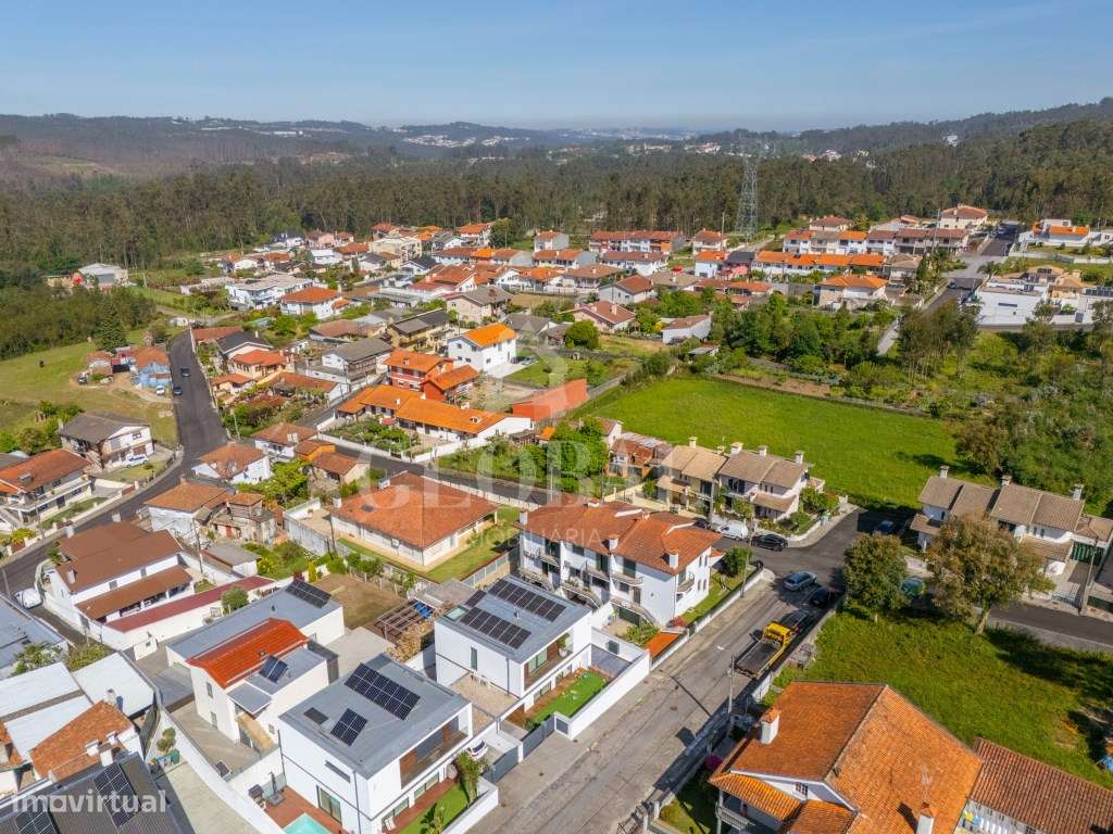 MORADIA T3 MILHEIRÓS DE POIARES-29
