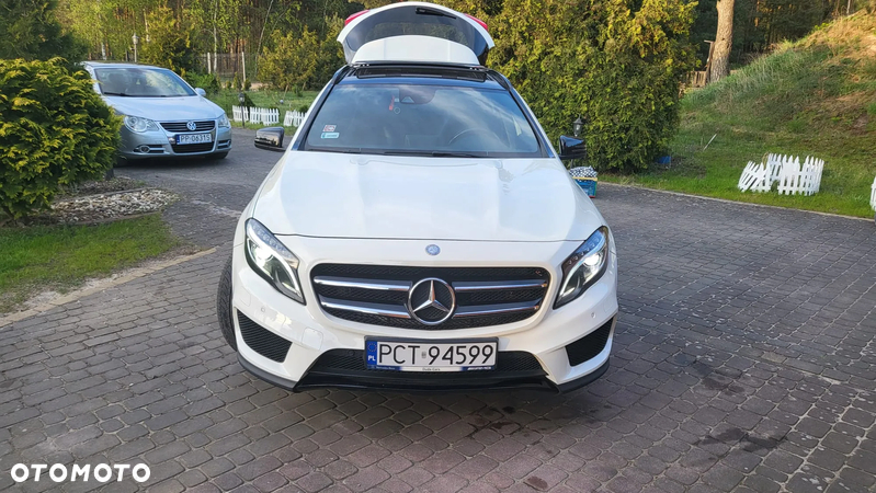 Mercedes-Benz GLA 250 4-Matic - 1