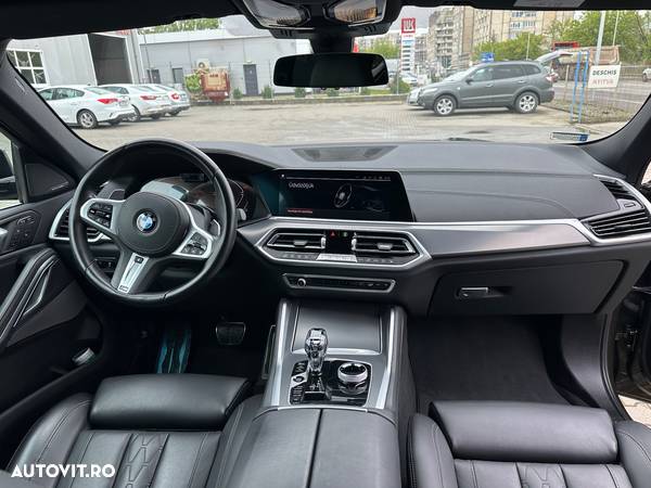 BMW X6 xDrive30d - 16