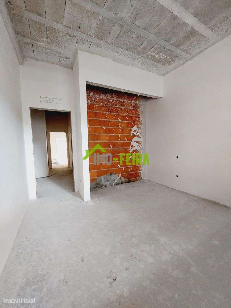 APARTAMENTO T3,  OLIVEIRA DE AZEMÉIS - Grande imagem: 4/19