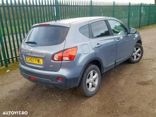 Dezmembrez Nissan Qashqai - 1.5 diesel - 4