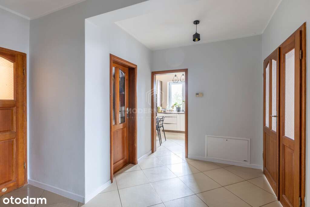 Mieszkanie 3pok, 92m2 + strych 54m2 Nowe Grabie-8