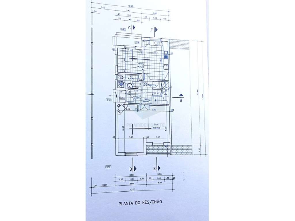 MORADIA T4+1, CAVE 76m2, SÓTAO, GARAGEM, GAIO - MOITA-42