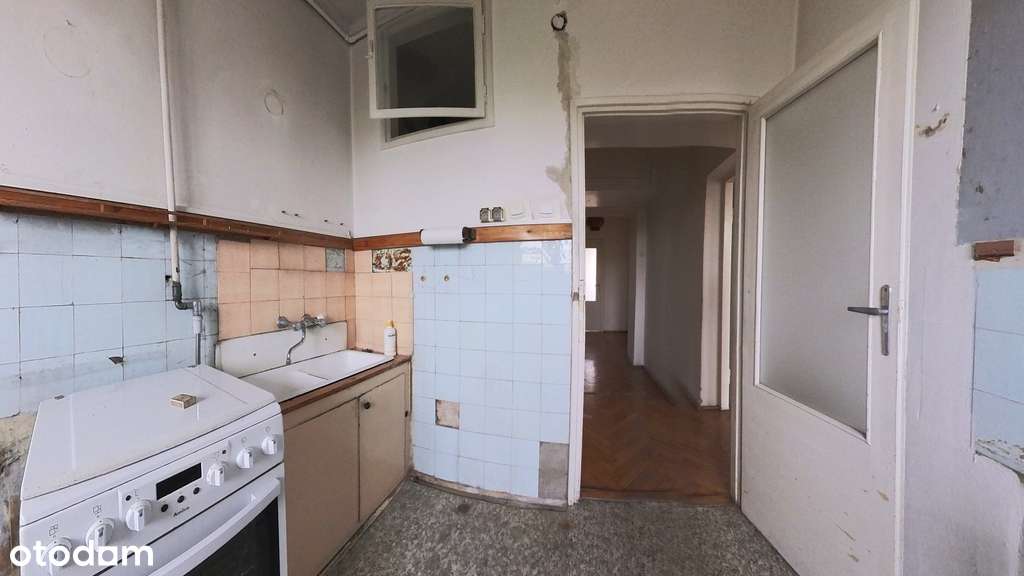 Przestronne mieszkanie 64m2 do remontu-5