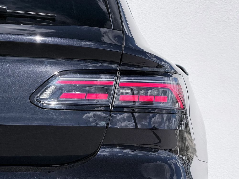Volkswagen Arteon-Shooting-Brake 2.0 TSI 4MOTION R DSG 320 KM — zdjęcie 5