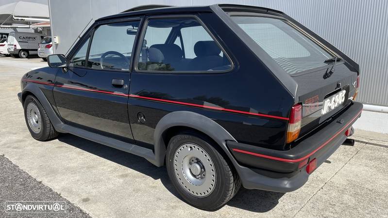 Ford Fiesta XR2 - 23