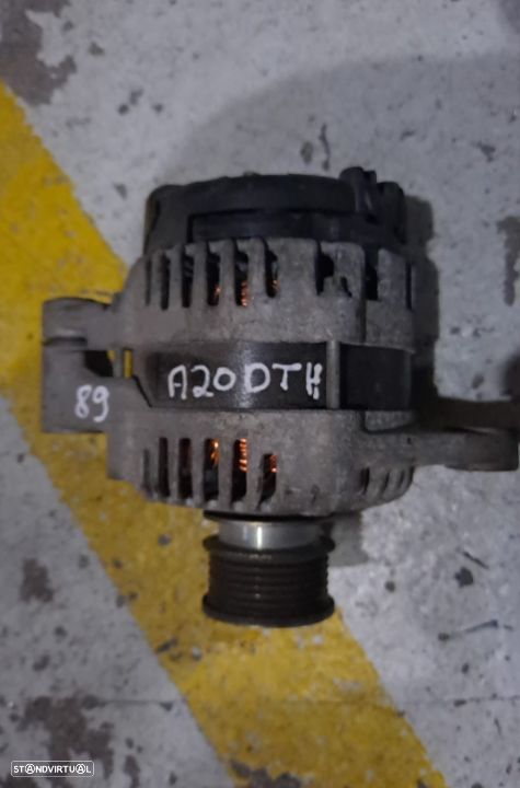 Peça - Alternador Opel Insignia A 2.0 Cdti Ref. 13502583