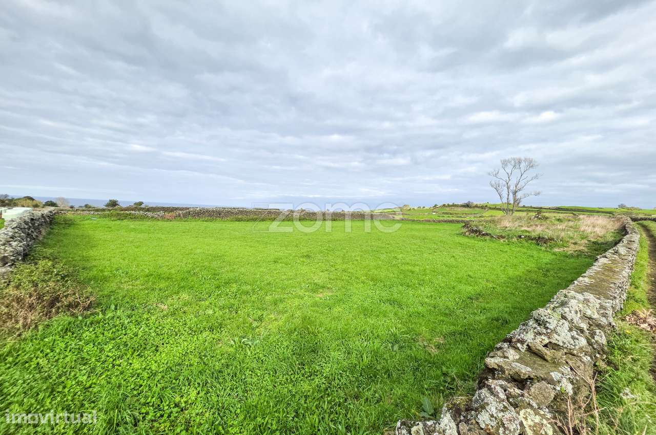 Terreno Rústico com 6.420 m² e Excelentes Acessos na Ribeira Grande - Grande imagem: 5/16