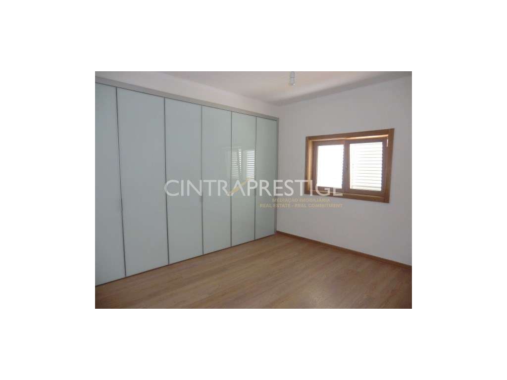 Moradia T4+1. SINTRA / S. Pedro - Grande imagem: 5/12