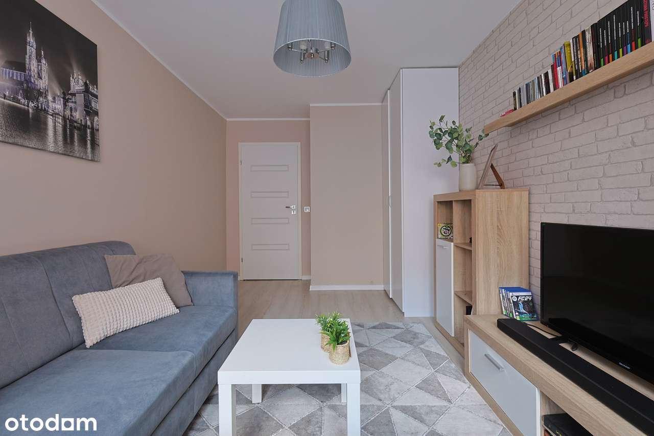 2 pok. oddzielna kuchnia, piwnica, ul. Zaułek Rogoziński-3