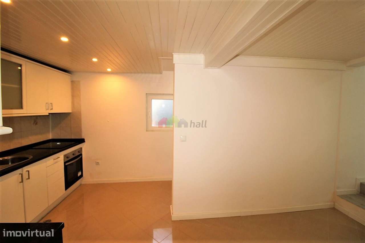 2 Moradias remodeladas para investimento na Ajuda - Lisboa - Grande imagem: 2/31