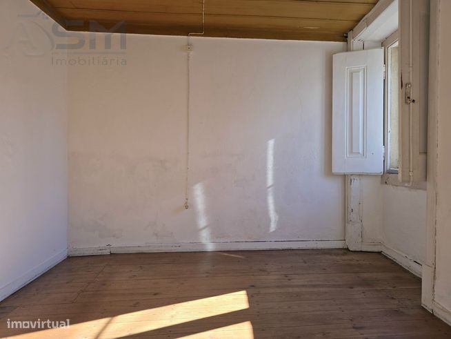 Vila Nova da Barquinha - Moradia T4 Duplex com quintal junto ao rio-28