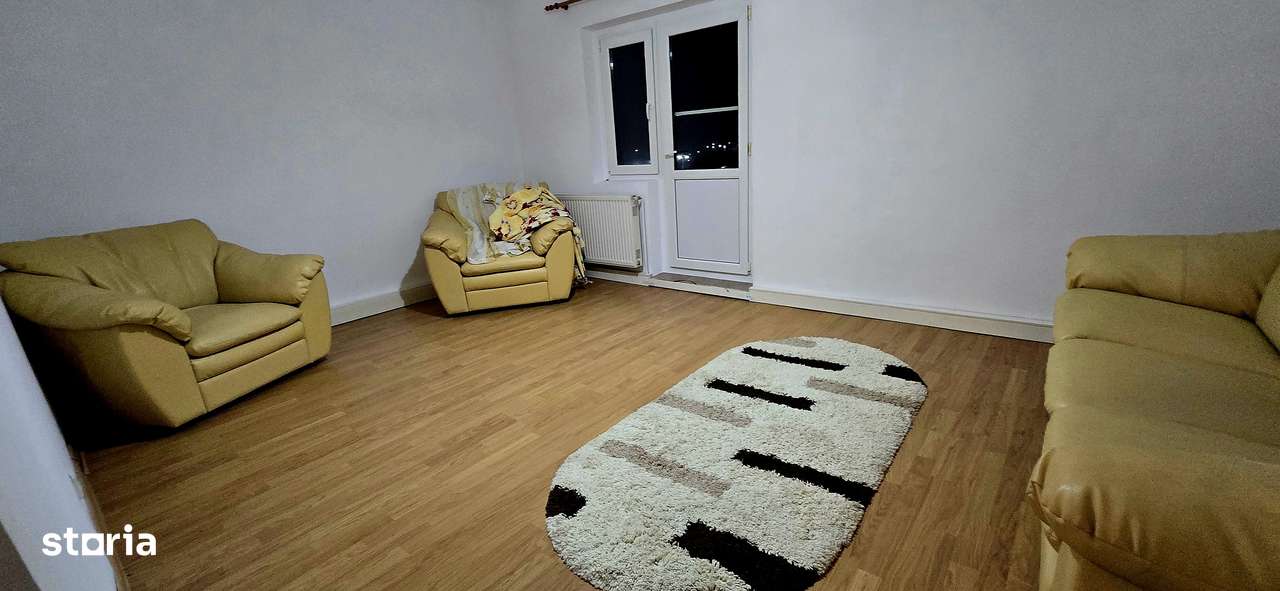 Micro 12 , zona Clinicii Biomedica, vânzare apartament 3camere - Imagine principală: 4/13