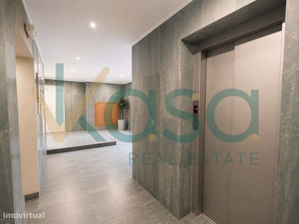 T2 amplo com 98 m², garagem independente, varanda e elevador | Alto...-18