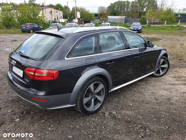 Audi A4 Allroad 2.0 TDI Quattro S tronic - 4